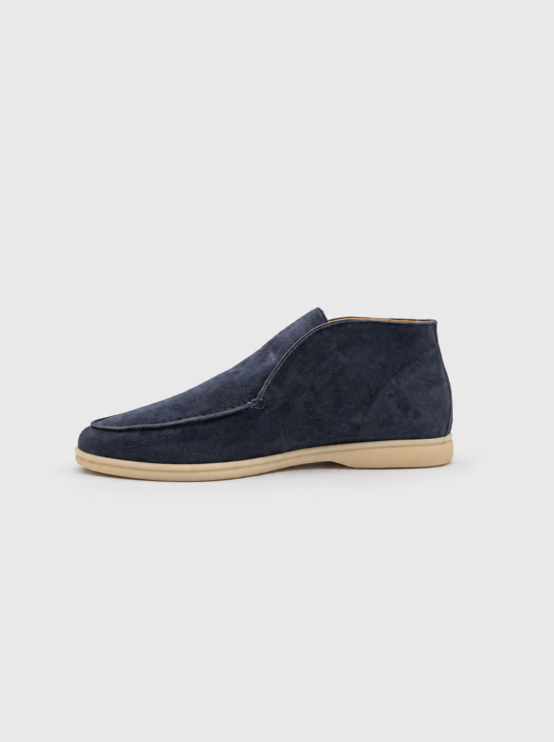 The Livio loafer navy