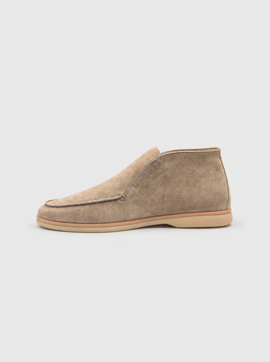 The Livio loafer apricot