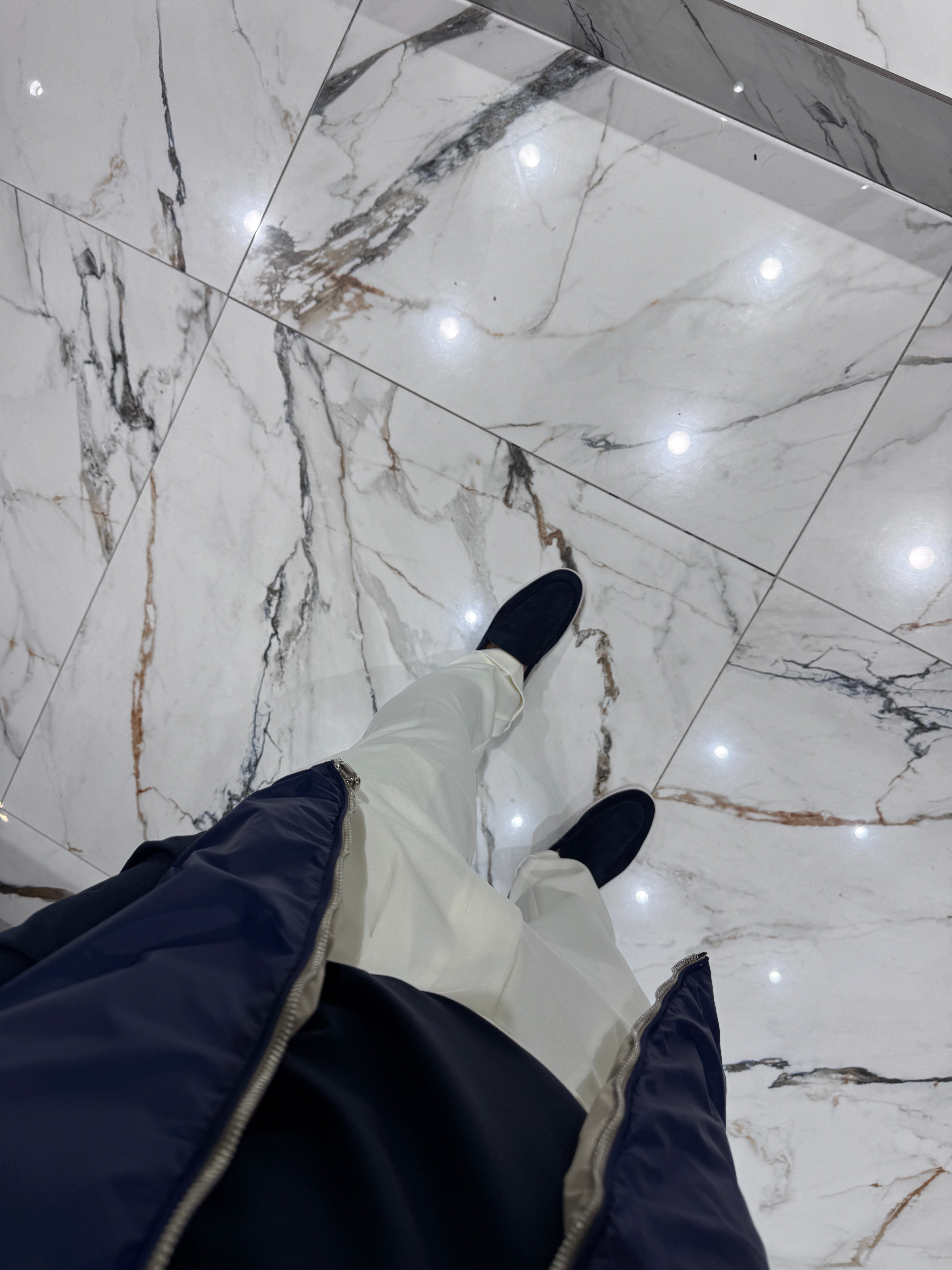 The donza gillet navy kit