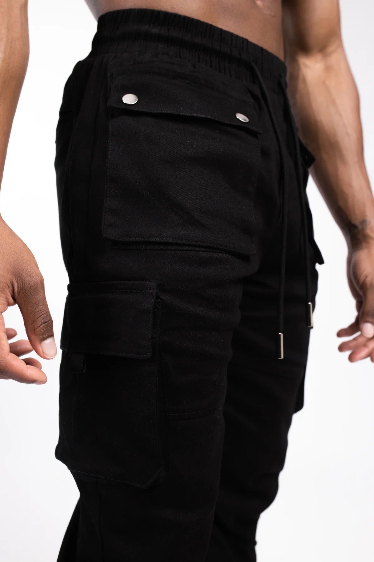 Frio cargo pants black