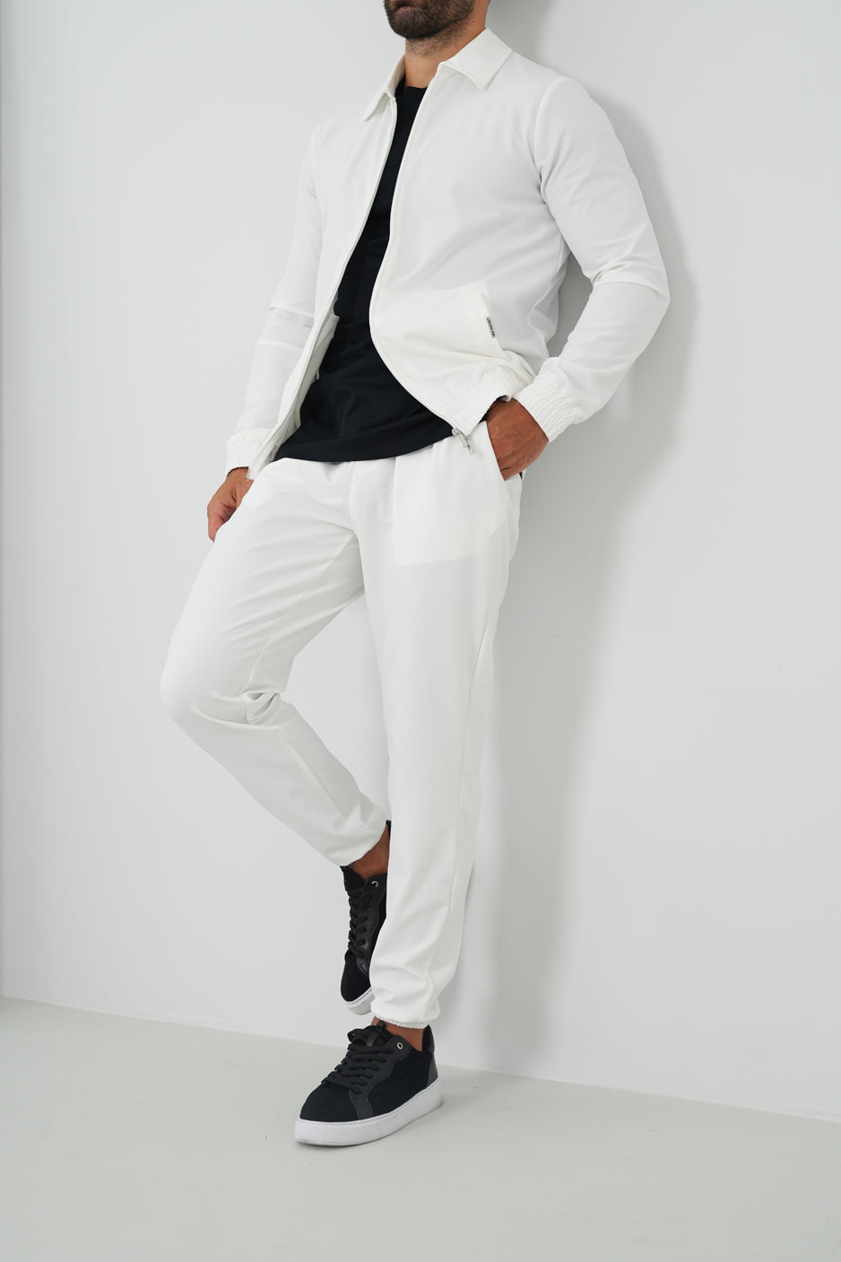 TRACKSUIT GEBROKEN WIT