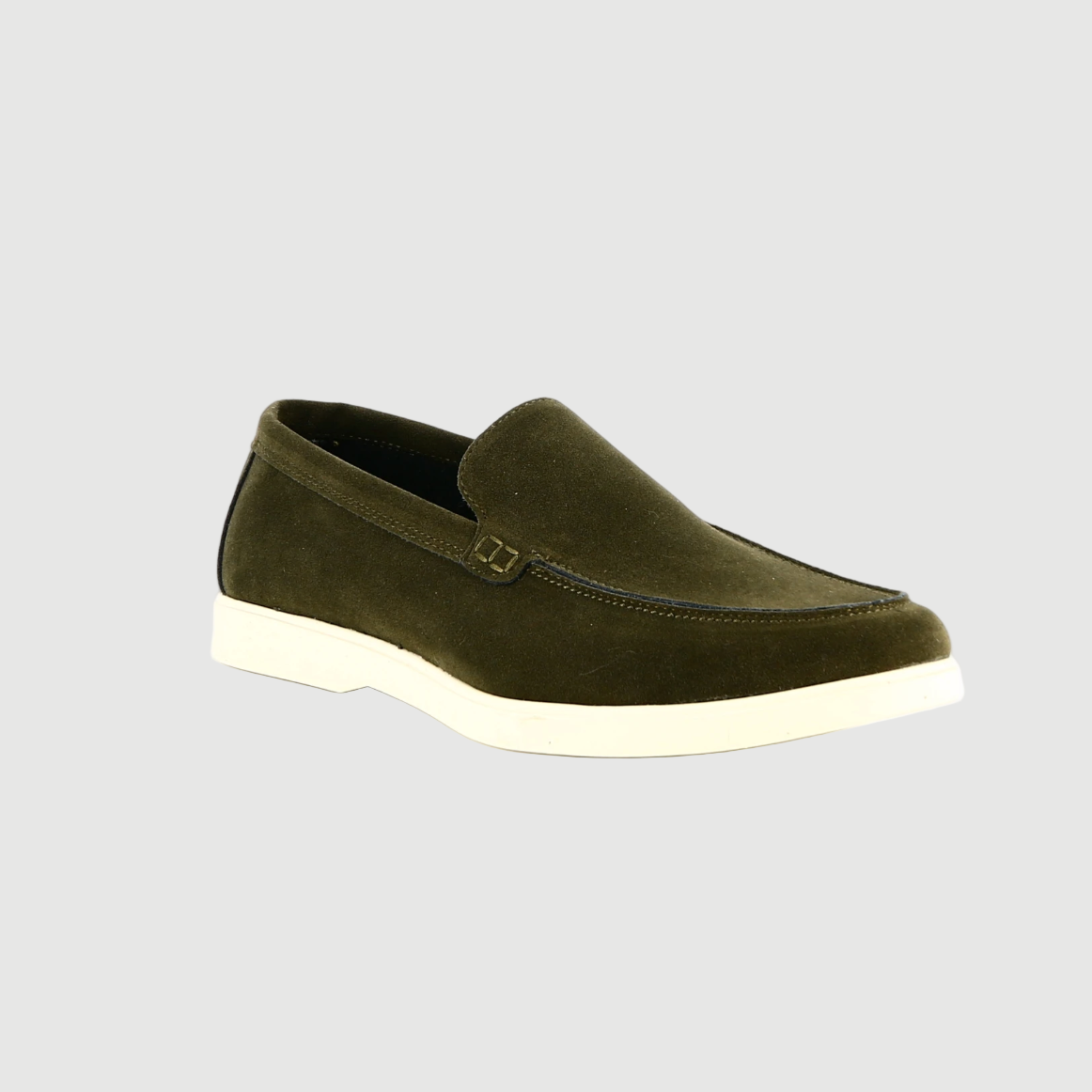 The classic loafer olive