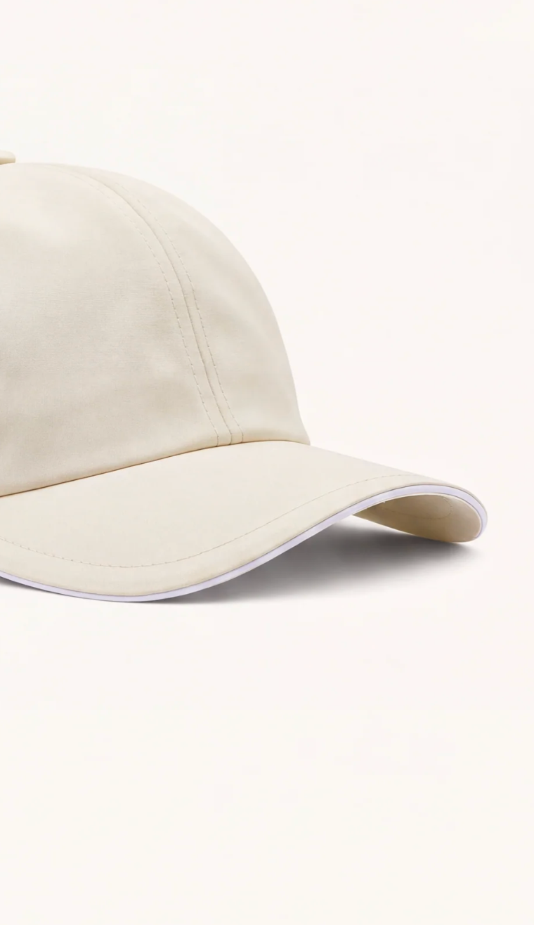 THE NOVARO CAP OFFWHITE