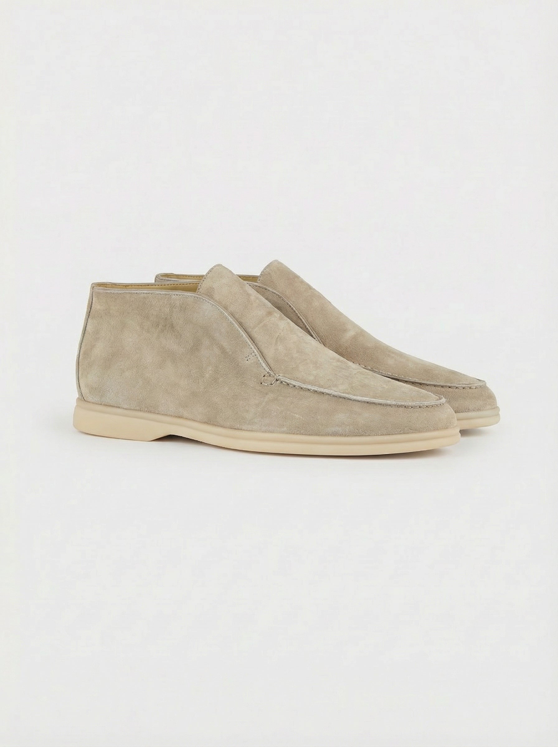 The Livio loafer apricot