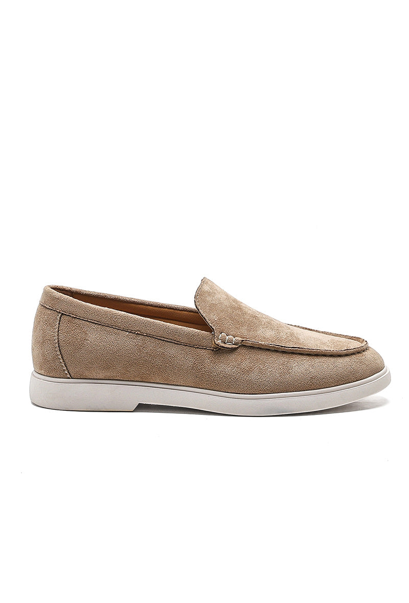 The Pavio loafer beige