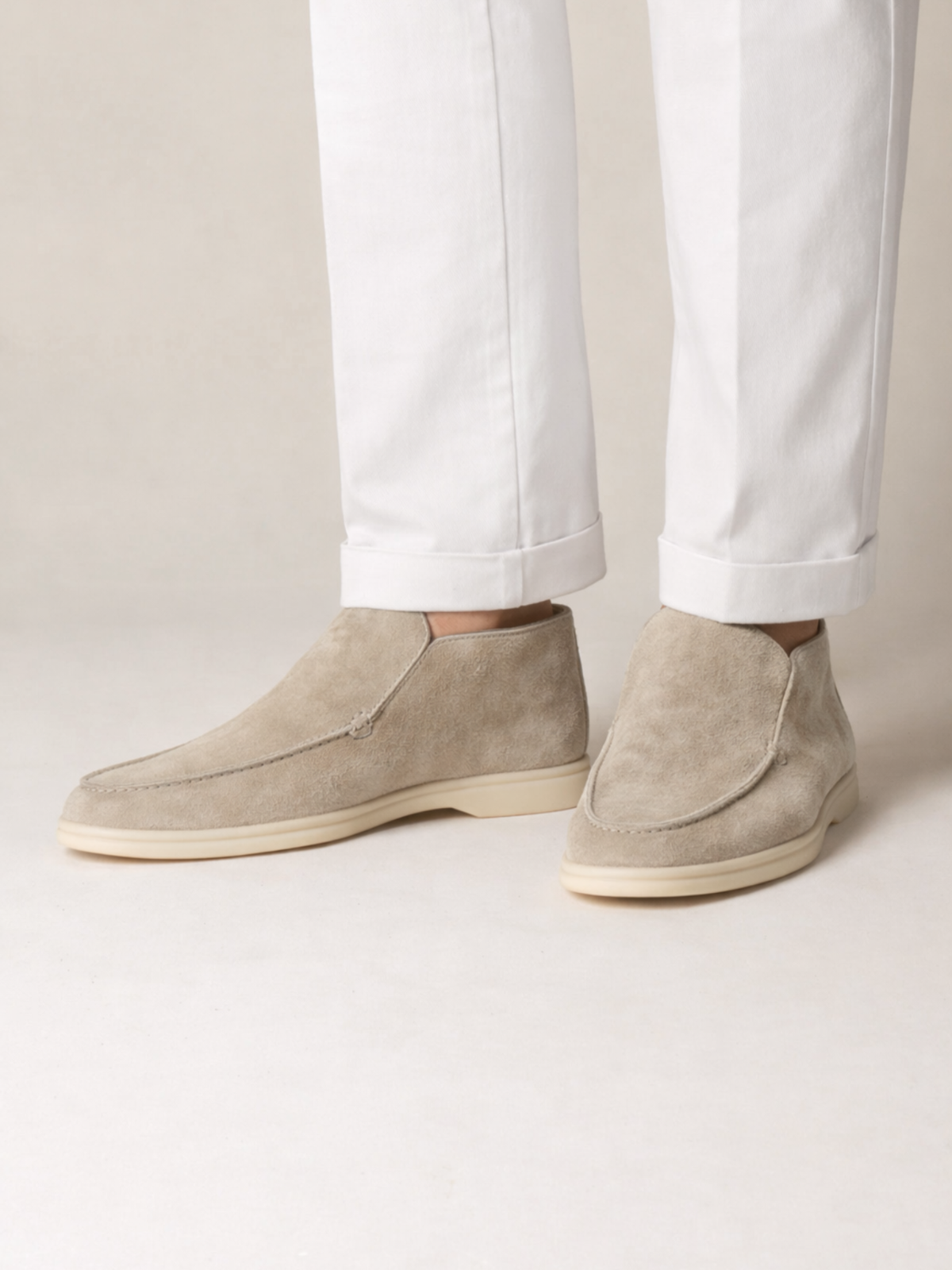 The Livio loafer apricot