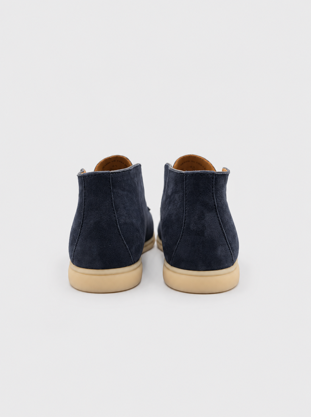 The Livio loafer navy