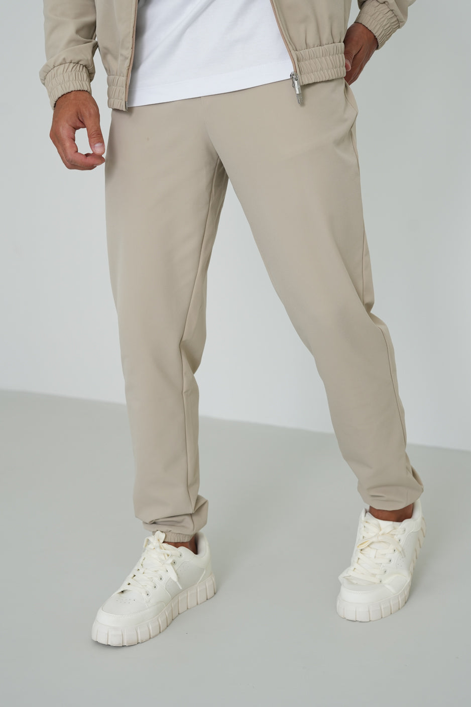Tracksuit cream