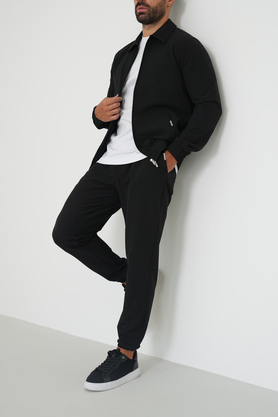 The milano suit black