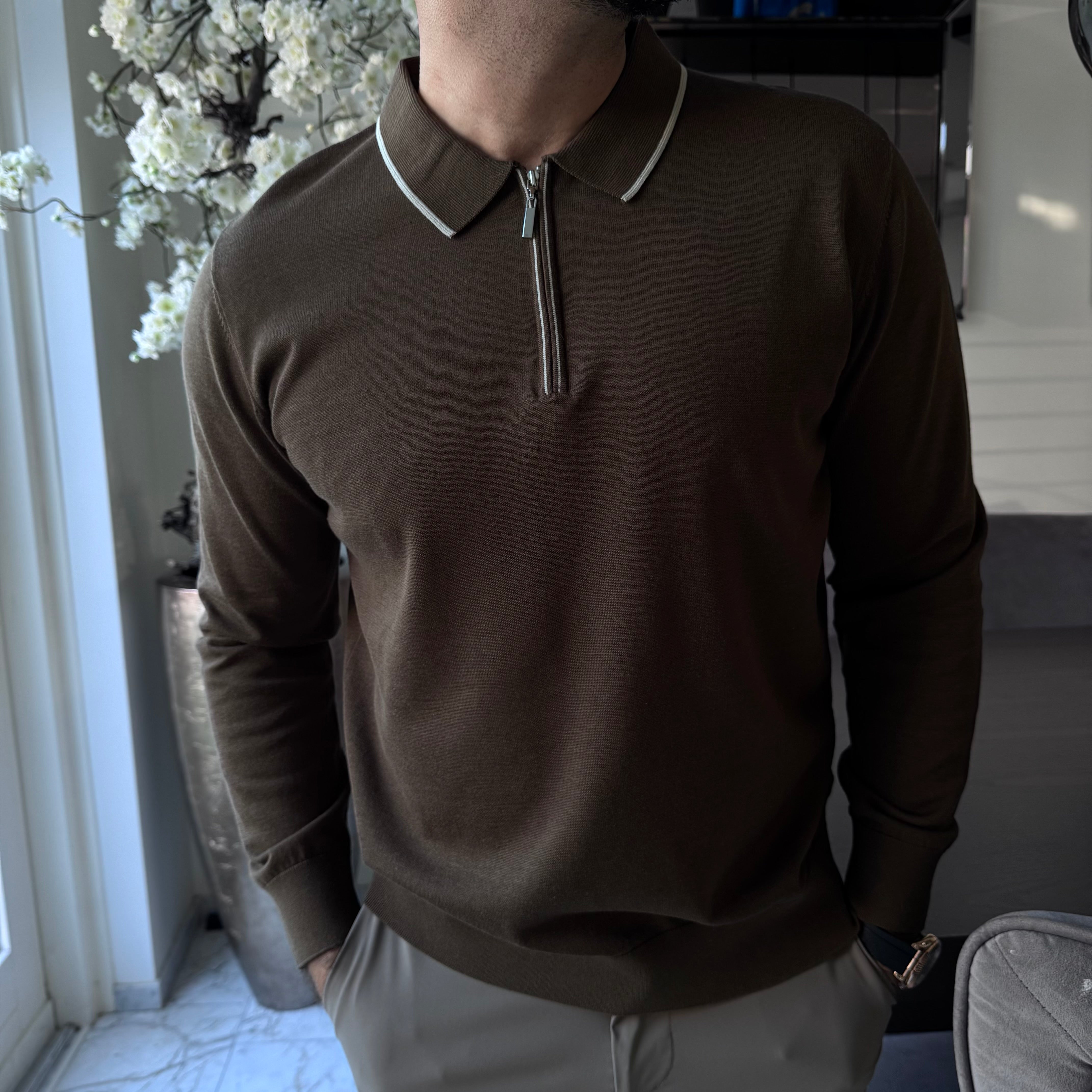 The luca zipped polo espresso