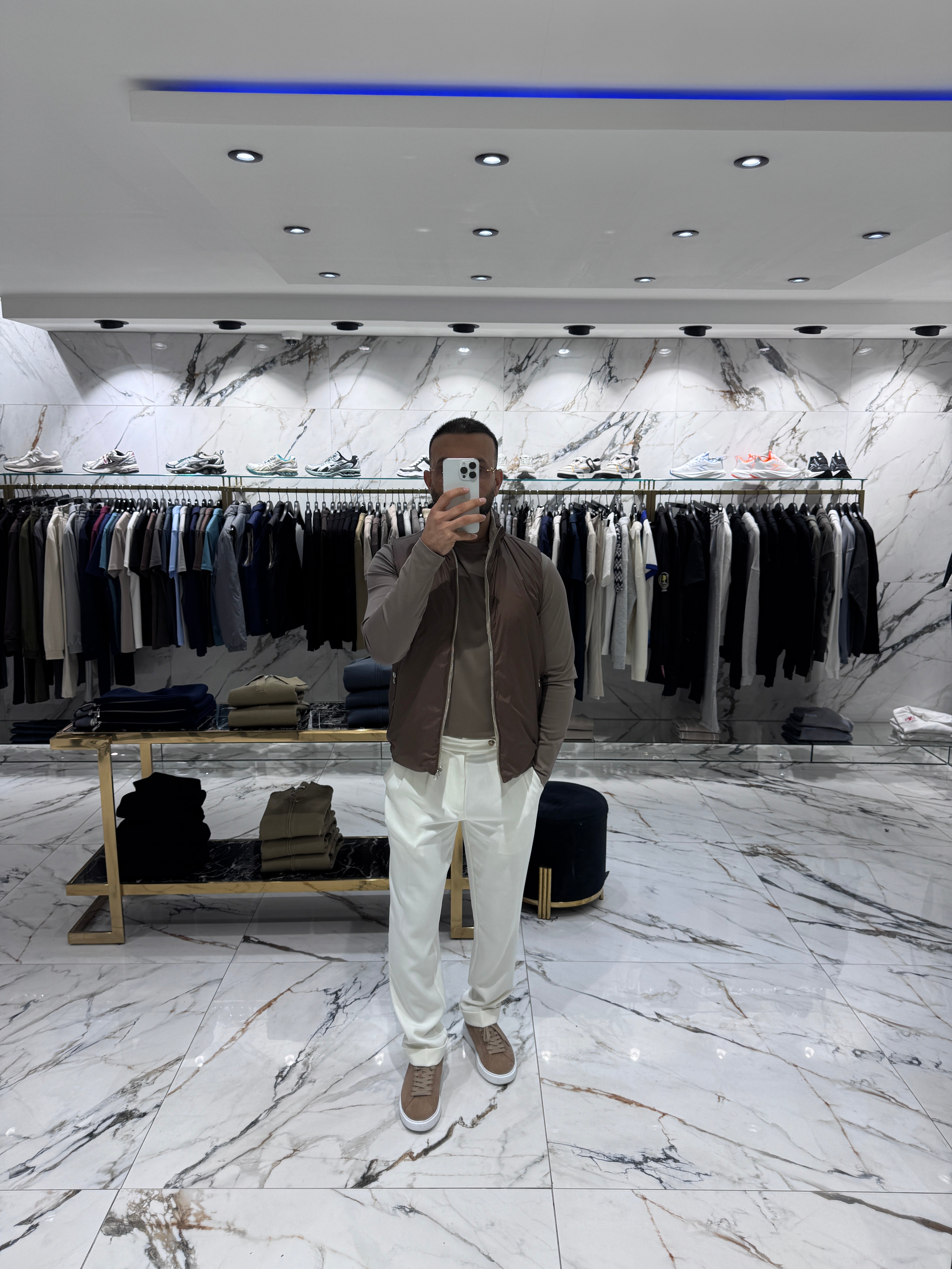 The Donza Gillet Brown Kit