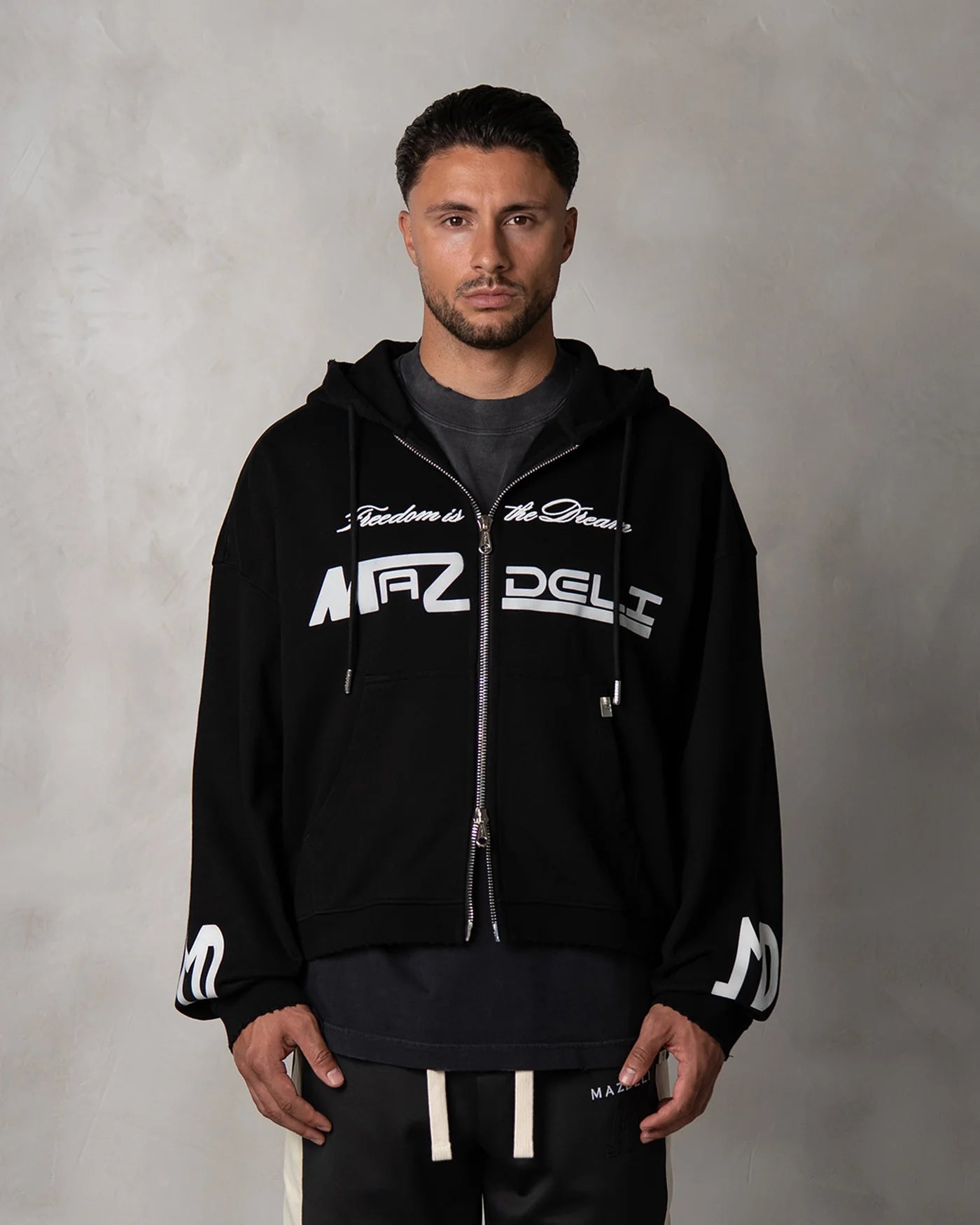 BOXY ZIPPER HOODIE - BLACK