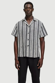 Shirt button grey