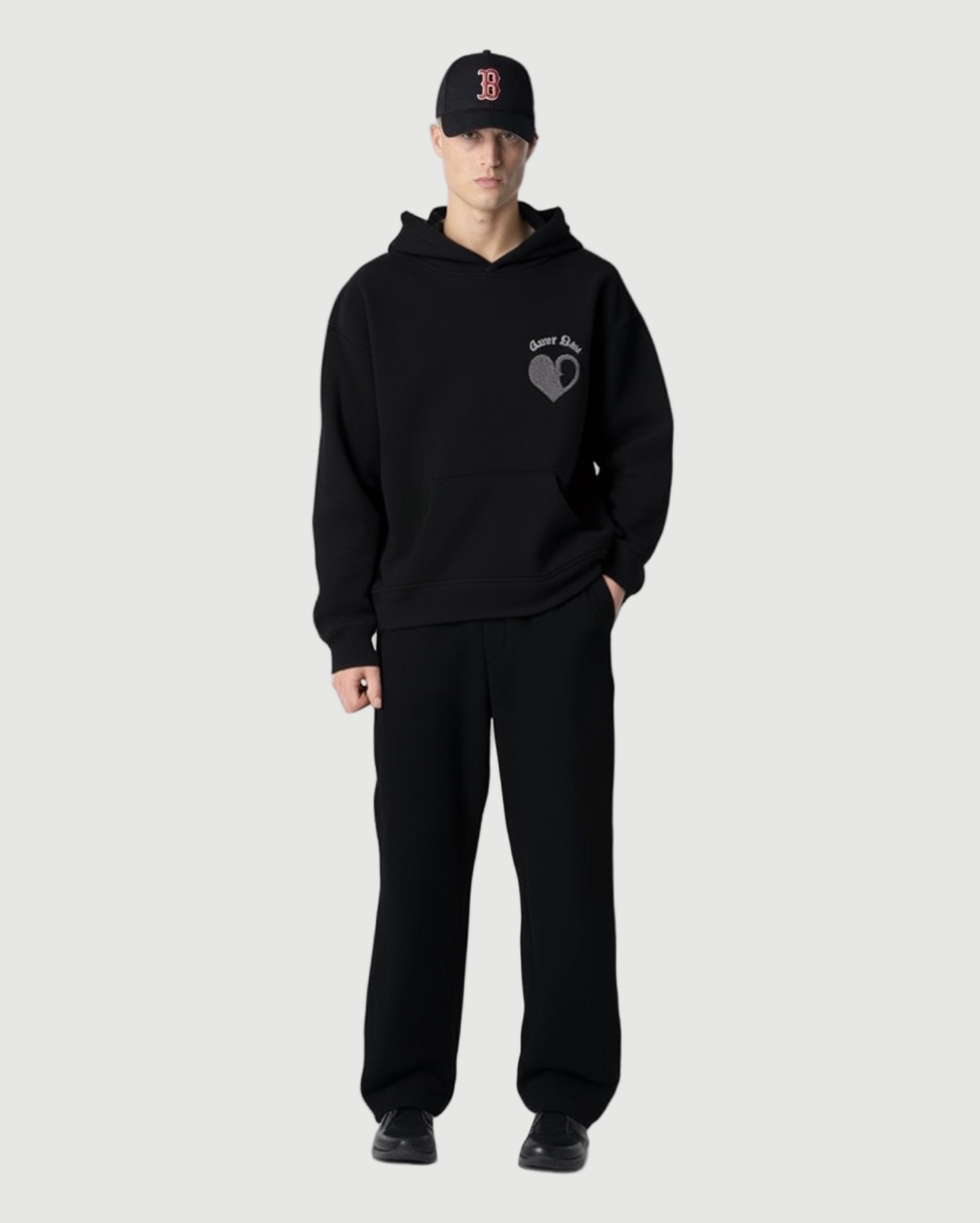 Broken heart hoodie black