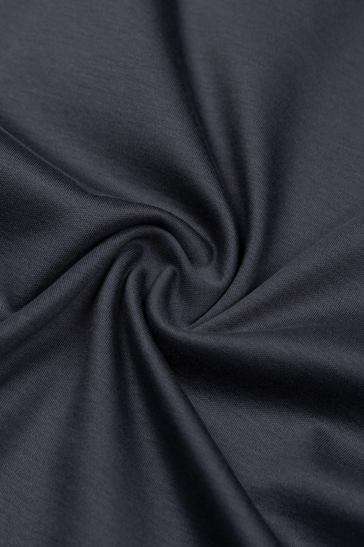 The capri t-shirt graphite