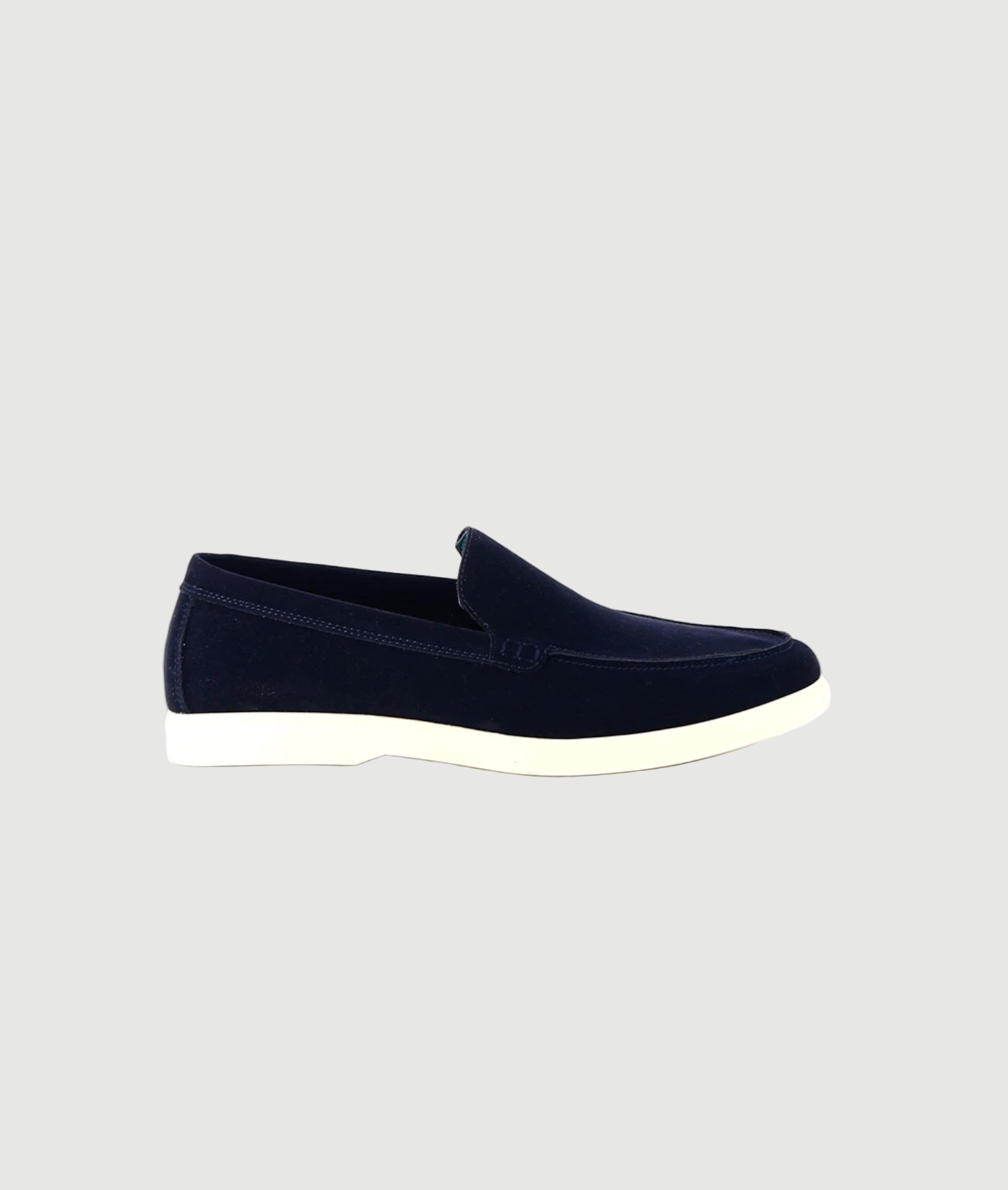 The classic loafer navy