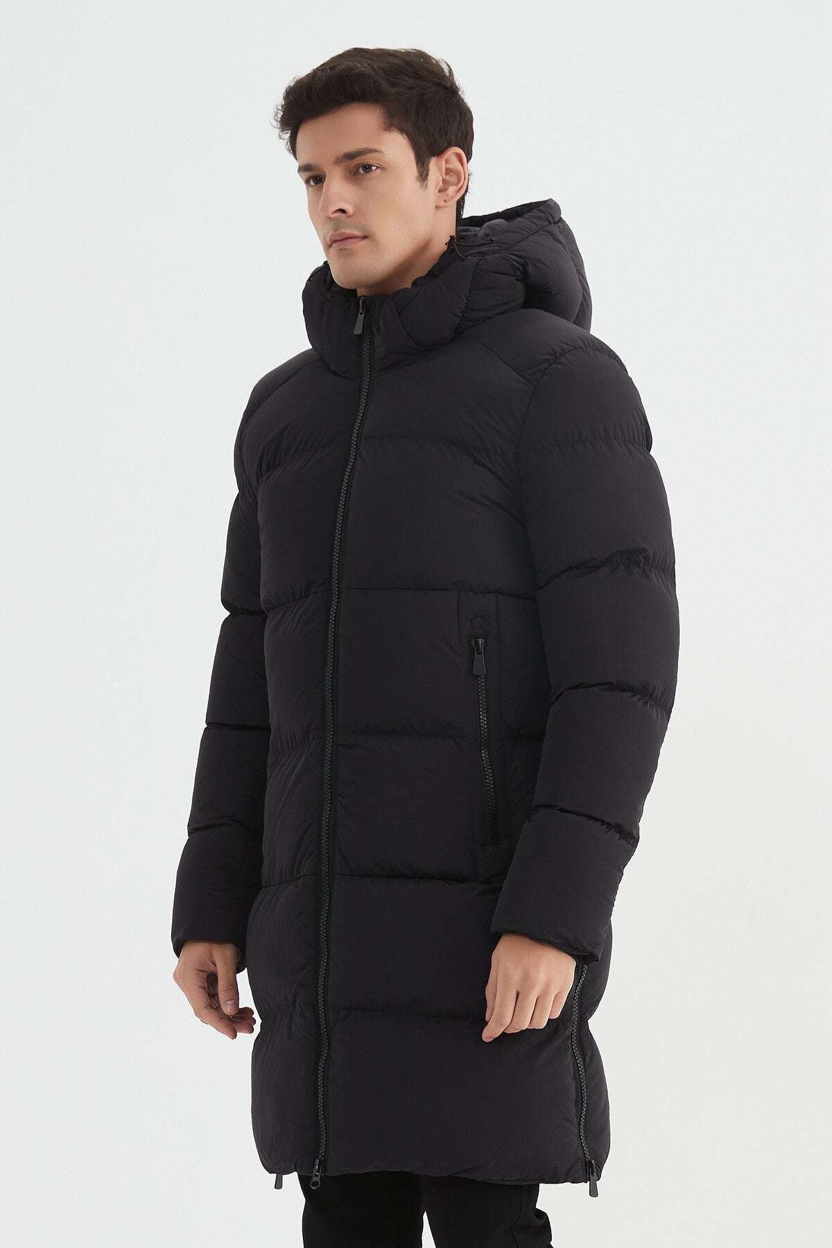 Long plain quilted down jacket Hood