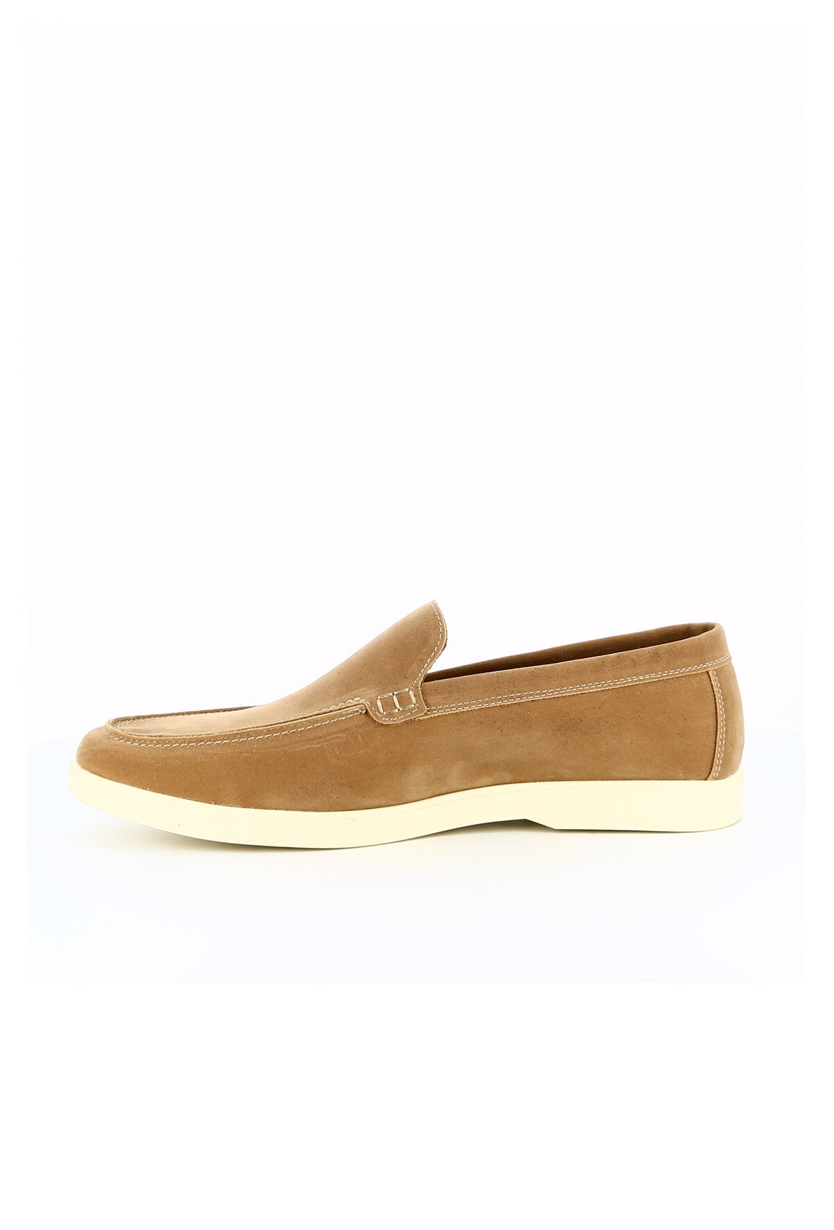 The Pedro loafer beige