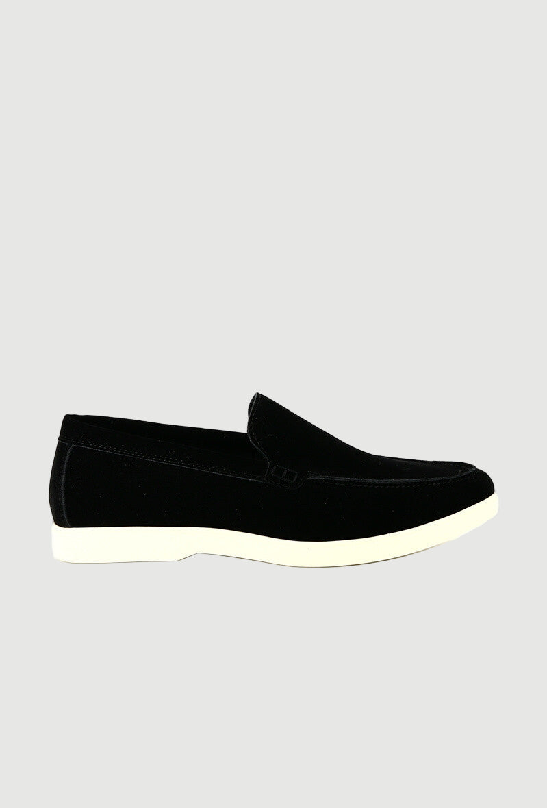 The Pedro loafer black